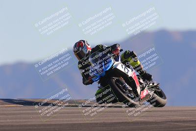 media/Nov-06-2023-Moto Forza (Mon) [[ce023d0744]]/3-Intermediate Group/Session 5 (Turn 9)/